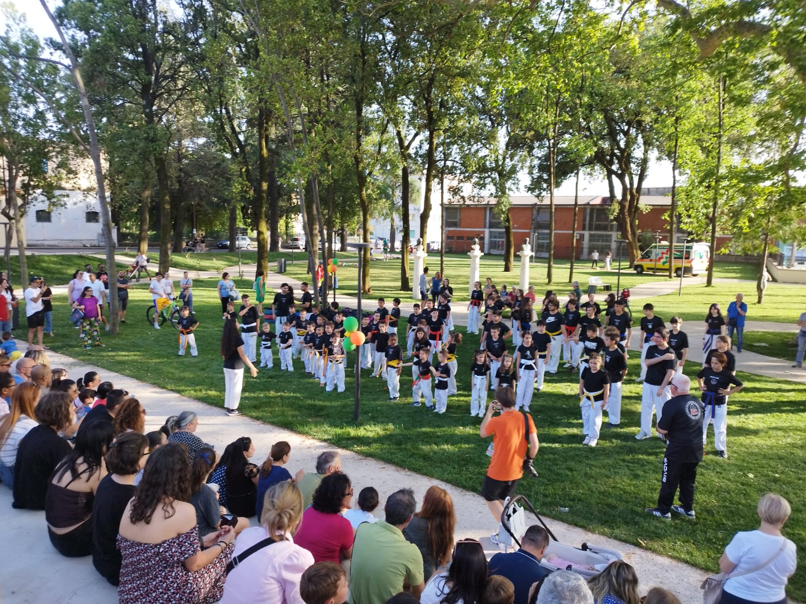 Esibizione di taekwondo durante la Giornata Diversa – Luce Negli Occhi APS