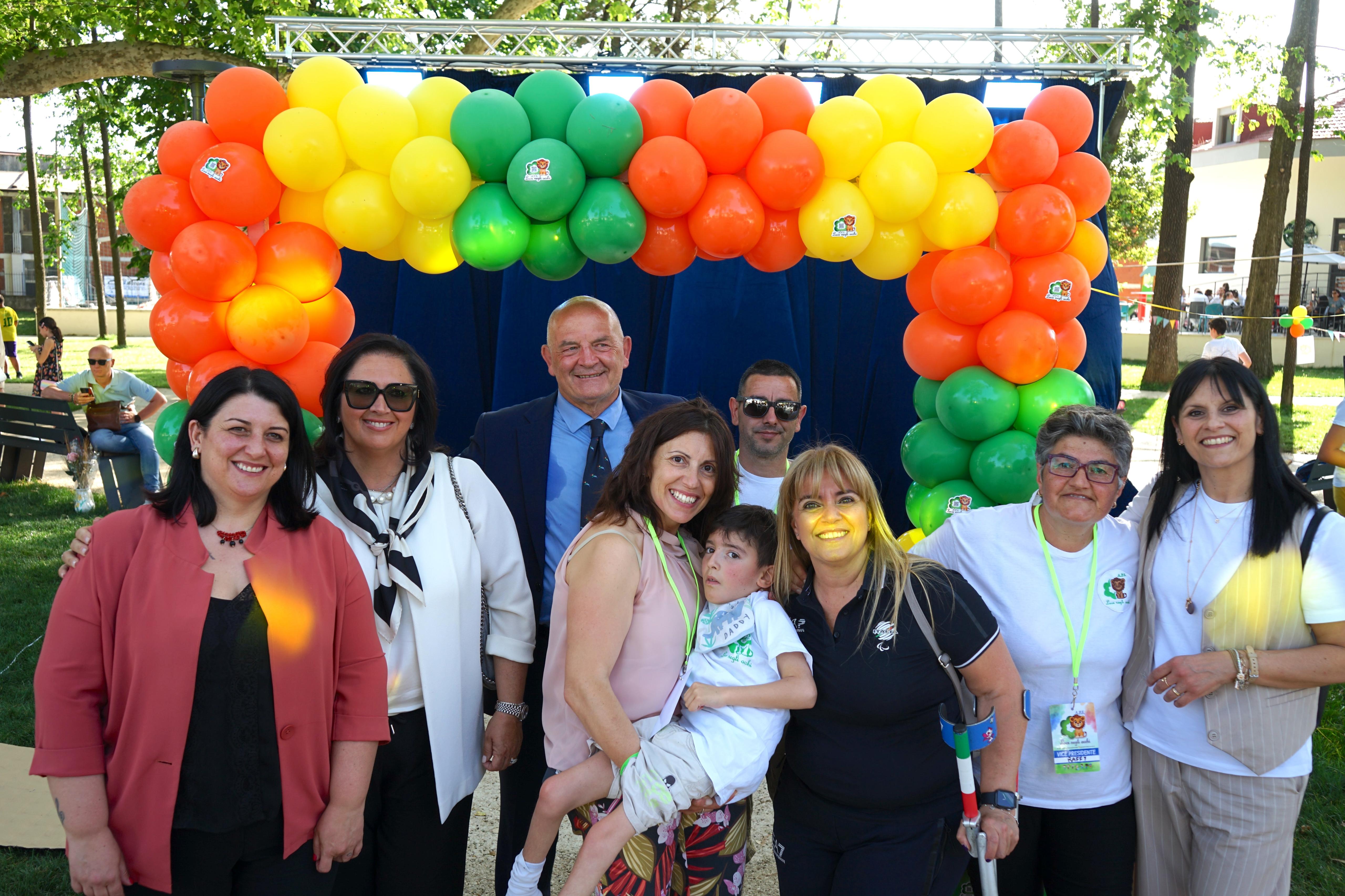 Grande manifestazione di beneficenza Luce Negli Occhi APS